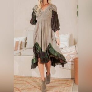 Chic Long Sleeve Dress with Green and Brown Accents